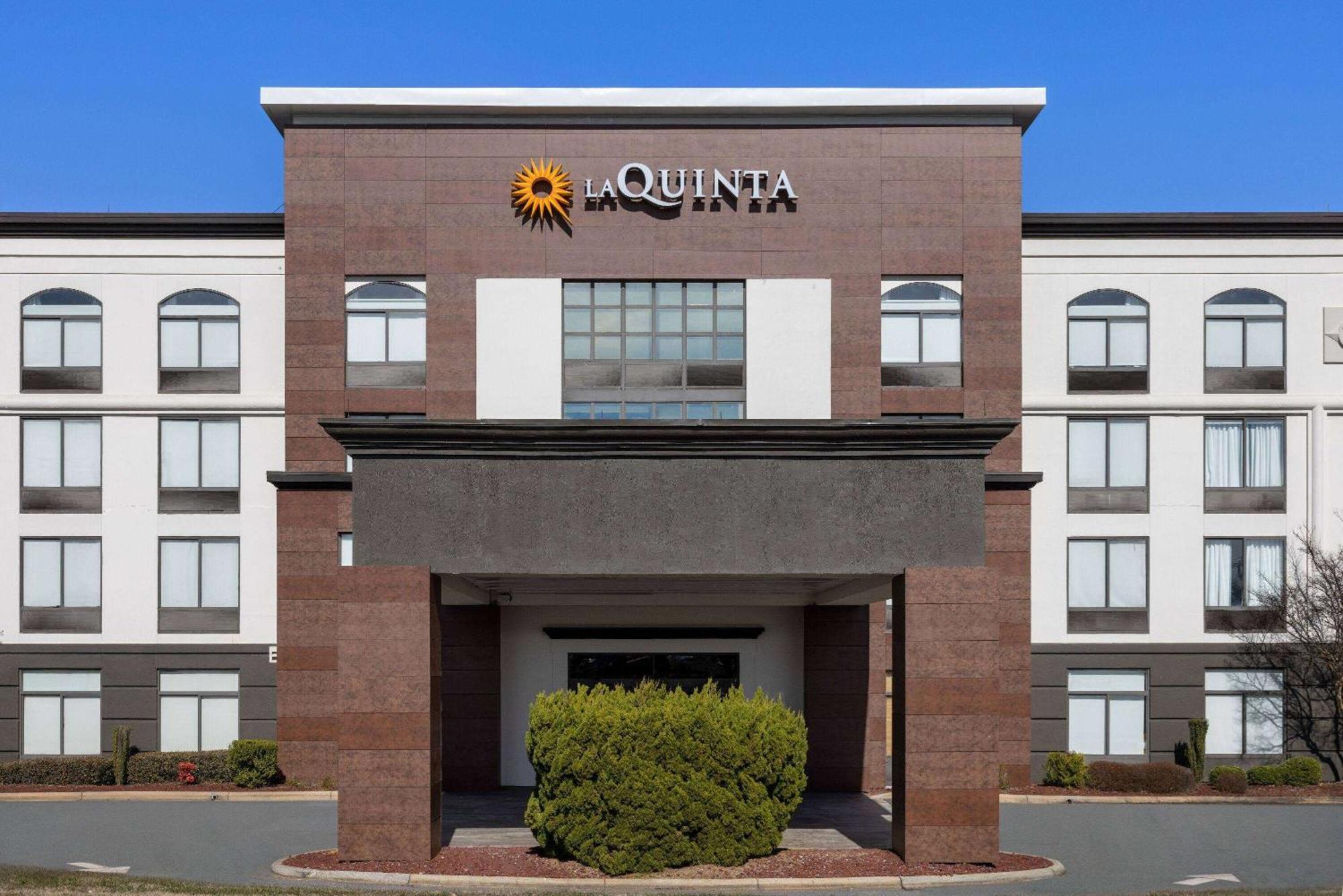 La Quinta Inn & Suites By Wyndham Mooresville Kültér fotó